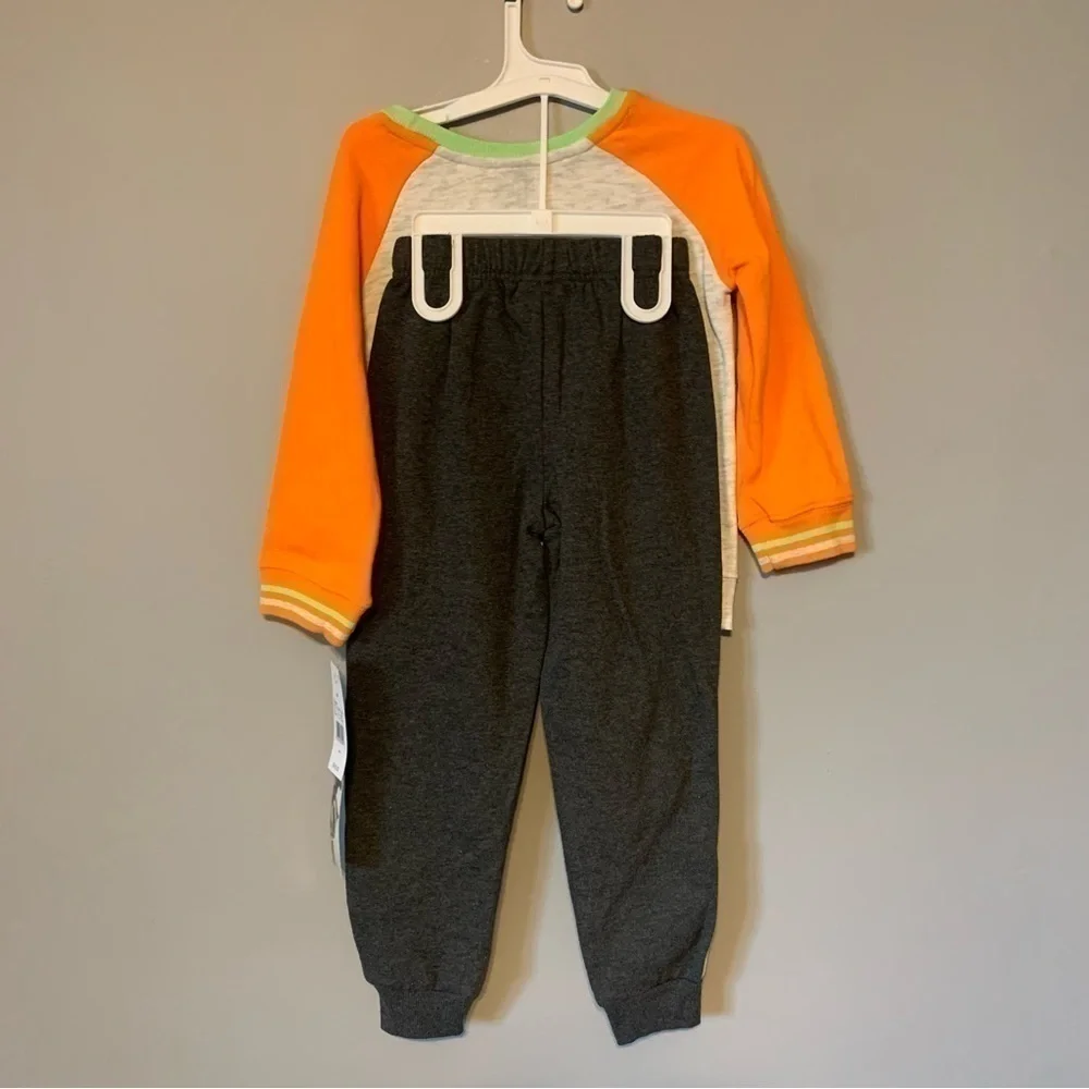 NWT. STAR WARS Baby Yoda 2Pc Halloween Set